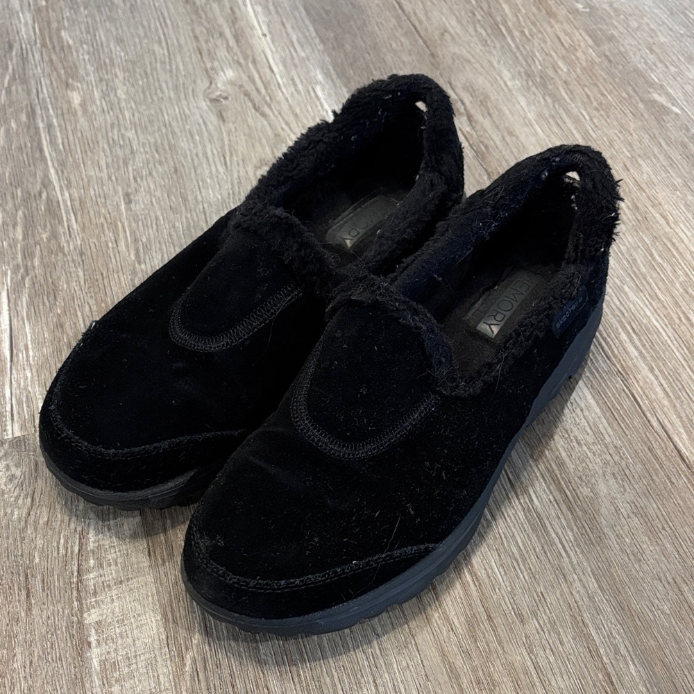 Skechers Black Fuzzy Slip-On winter Footwear